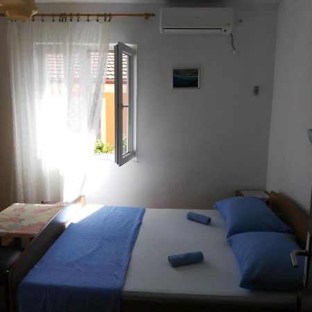 Apartmani Karuza نوفاليا المظهر الخارجي الصورة