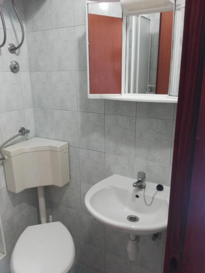 Apartmani Karuza نوفاليا المظهر الخارجي الصورة