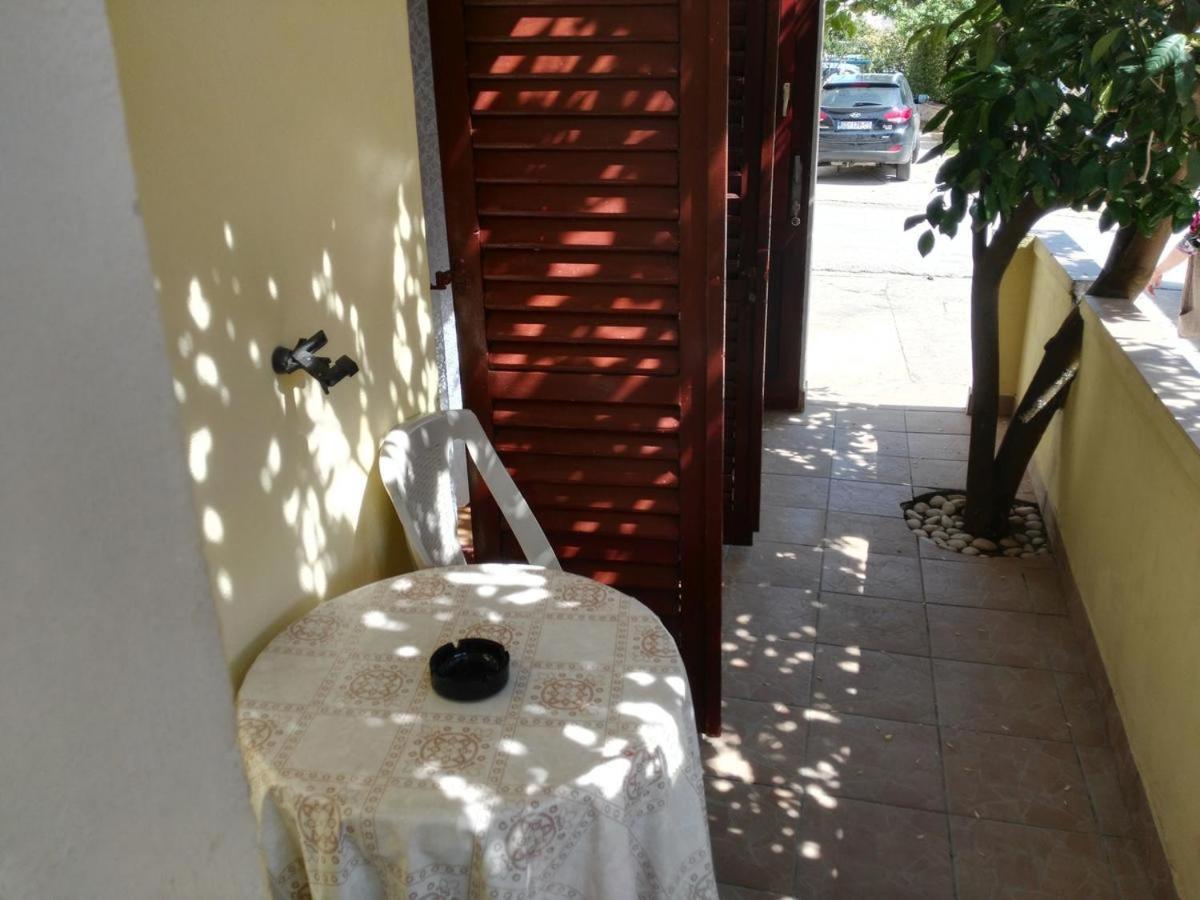 Apartmani Karuza نوفاليا المظهر الخارجي الصورة