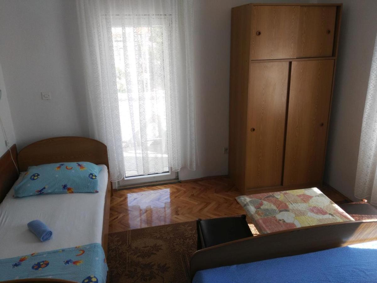 Apartmani Karuza نوفاليا المظهر الخارجي الصورة